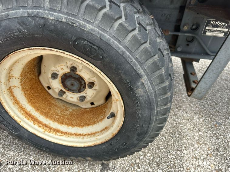 image for item LE9560 Kubota F2100E  lawn mower