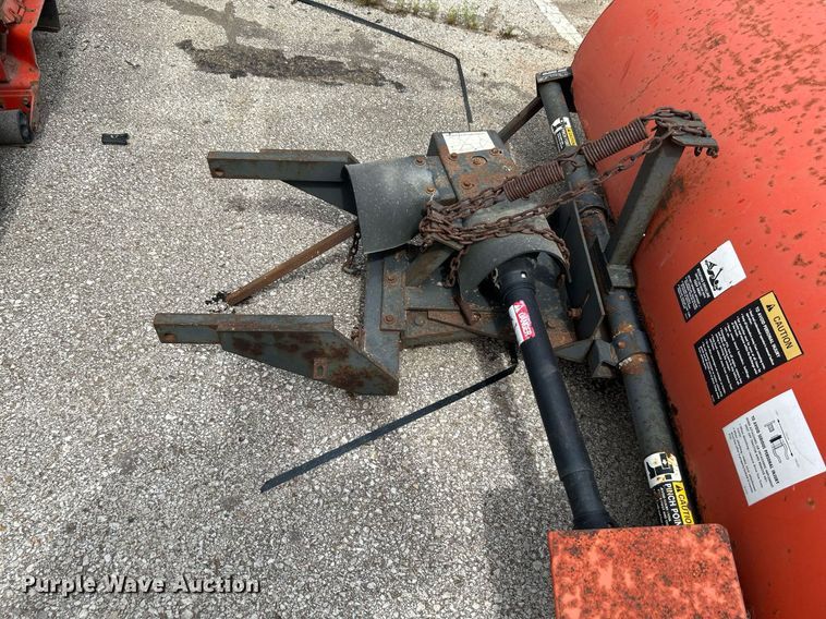 image for item LE9560 Kubota F2100E  lawn mower