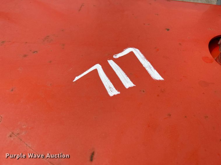 image for item LE9560 Kubota F2100E  lawn mower