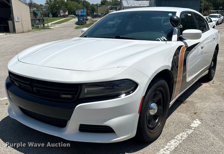 image for item LE9561 2016 Dodge Charger Police