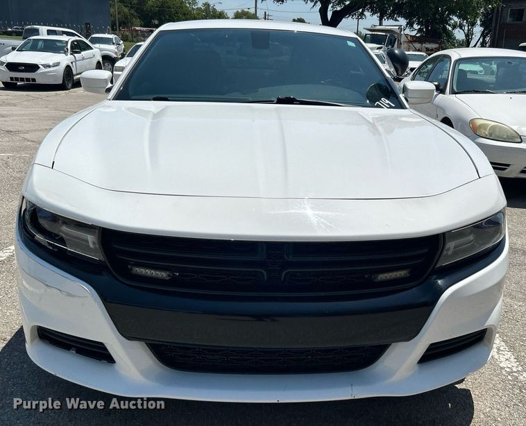 image for item LE9561 2016 Dodge Charger Police