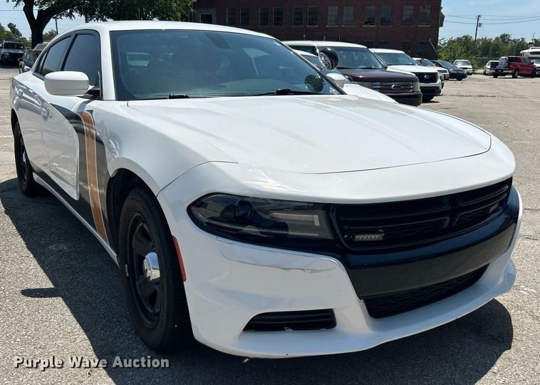 image for item LE9561 2016 Dodge Charger Police