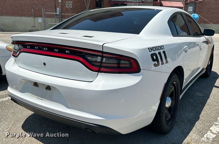image for item LE9561 2016 Dodge Charger Police