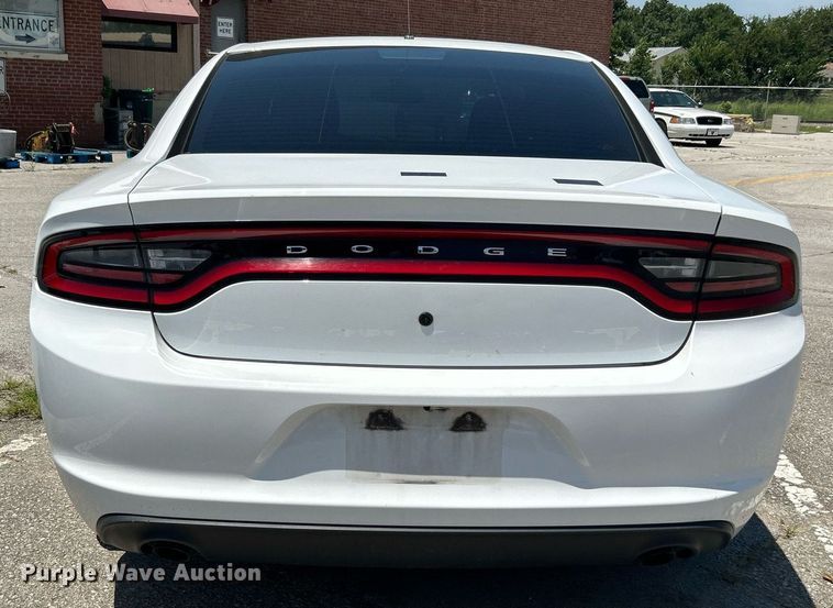 image for item LE9561 2016 Dodge Charger Police