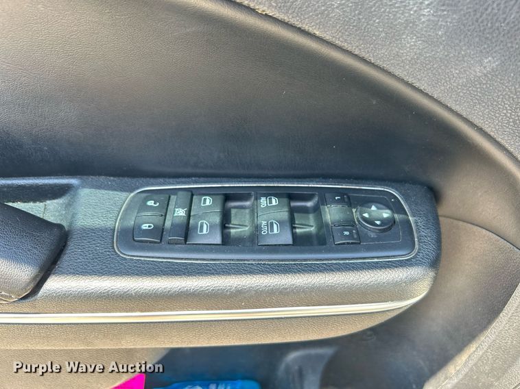 image for item LE9561 2016 Dodge Charger Police