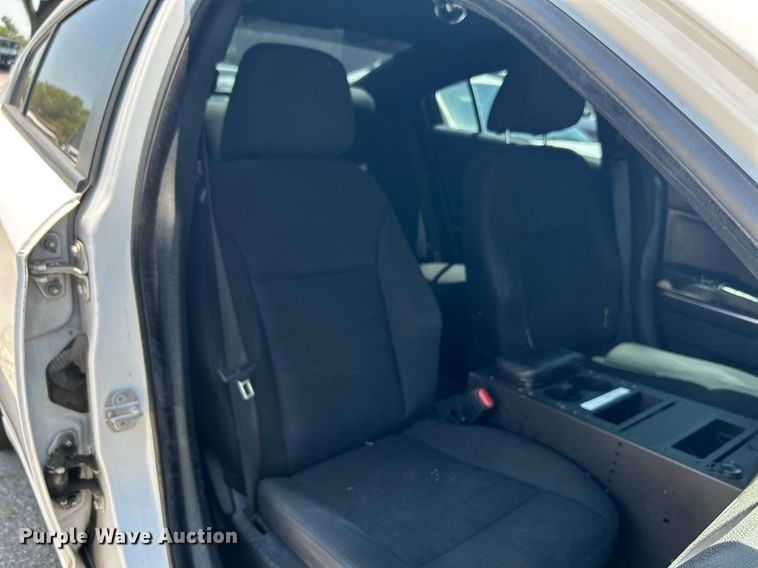 image for item LE9561 2016 Dodge Charger Police