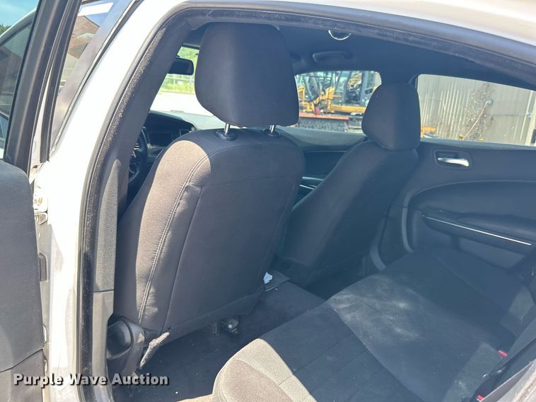 image for item LE9561 2016 Dodge Charger Police