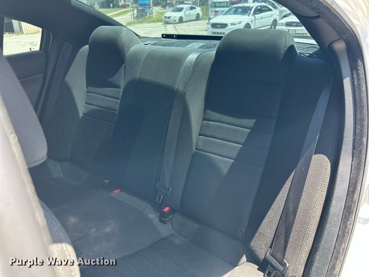 image for item LE9561 2016 Dodge Charger Police