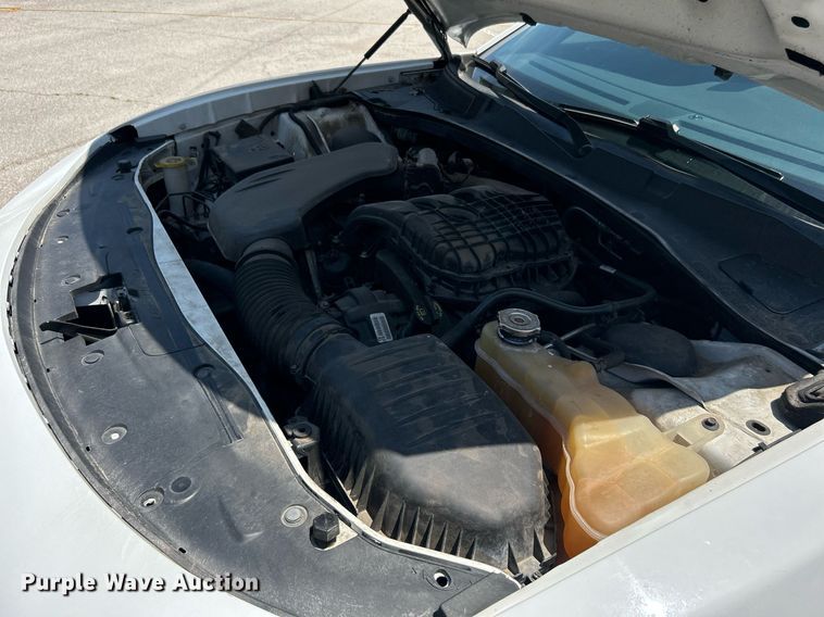 image for item LE9561 2016 Dodge Charger Police