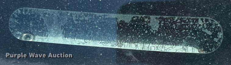 image for item LE9562 2004 Ford Taurus