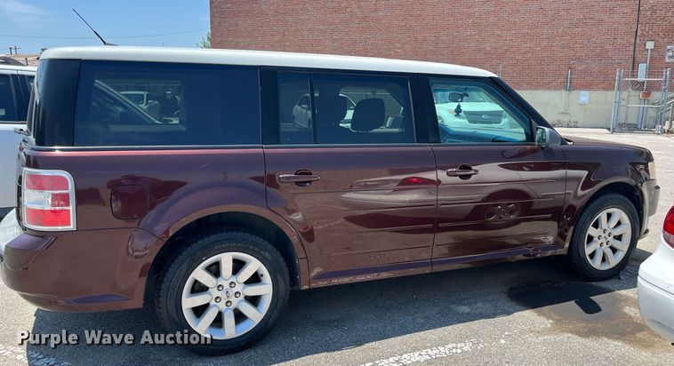 image for item LE9563 2009 Ford Flex  SUV