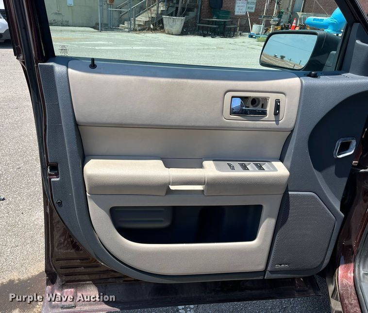 image for item LE9563 2009 Ford Flex  SUV
