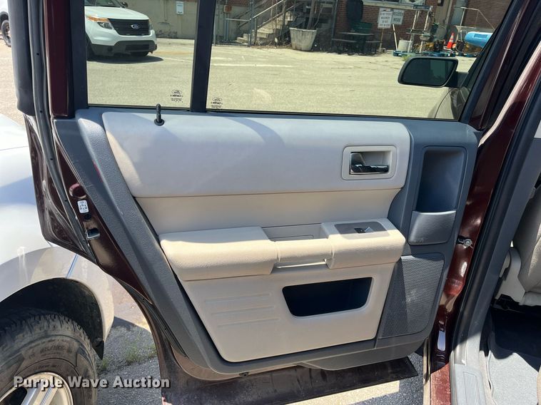 image for item LE9563 2009 Ford Flex  SUV