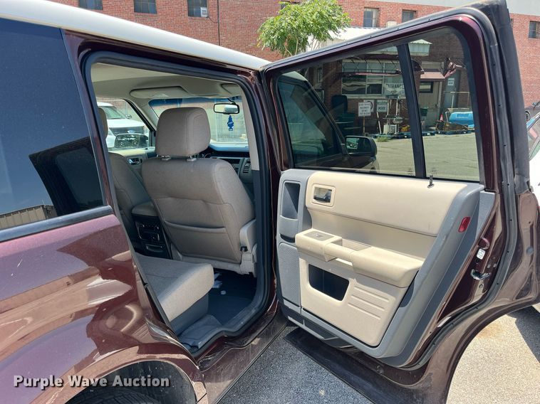 image for item LE9563 2009 Ford Flex  SUV