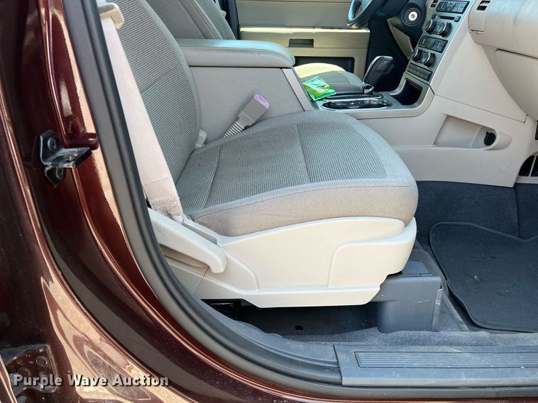 image for item LE9563 2009 Ford Flex  SUV