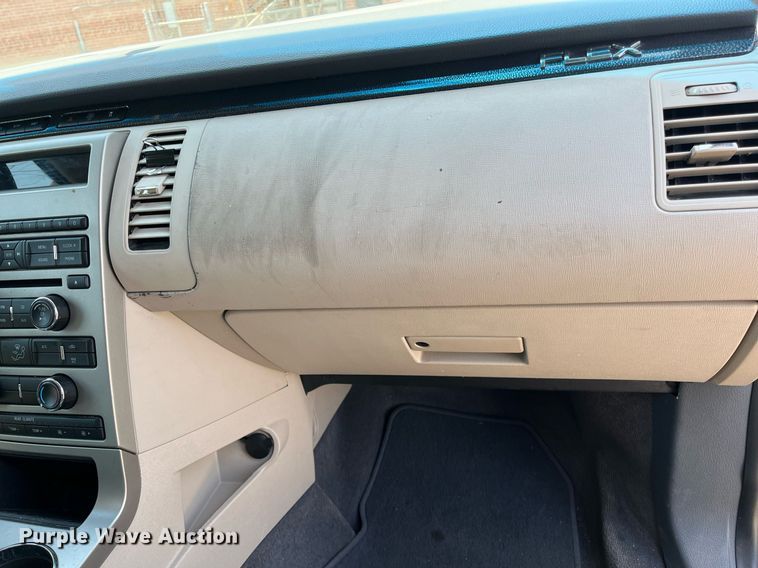 image for item LE9563 2009 Ford Flex  SUV