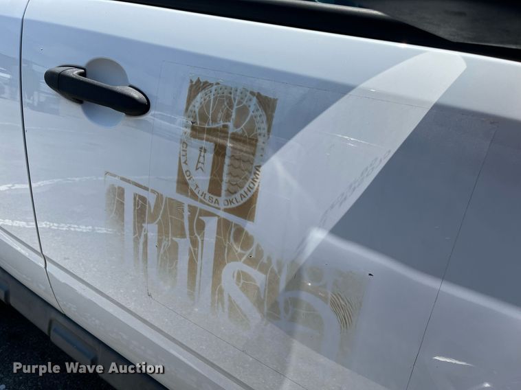 image for item LE9564 2010 Ford Escape Hybrid  SUV