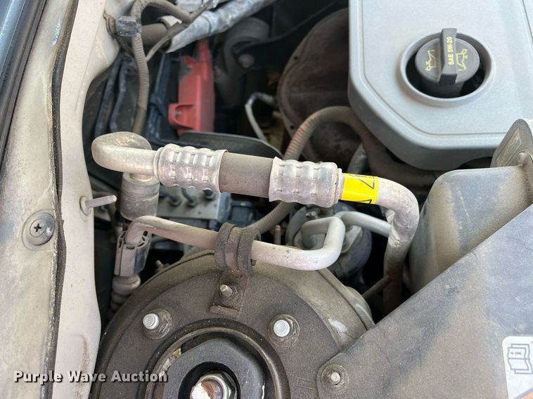 image for item LE9564 2010 Ford Escape Hybrid  SUV