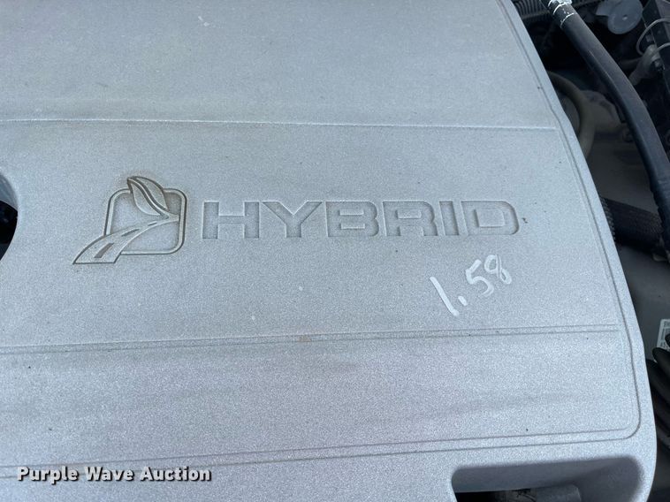 image for item LE9564 2010 Ford Escape Hybrid  SUV