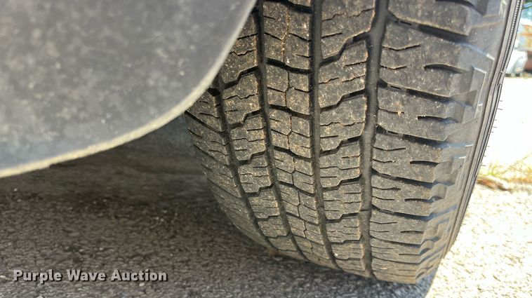 image for item LE9564 2010 Ford Escape Hybrid  SUV