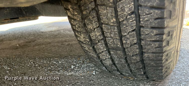 image for item LE9564 2010 Ford Escape Hybrid  SUV