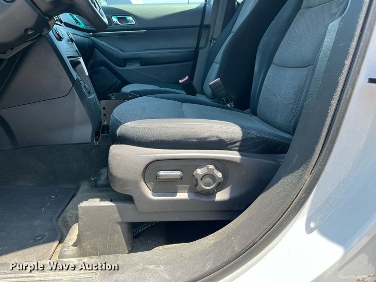 image for item LE9565 2013 Ford Explorer Police Interceptor  SUV