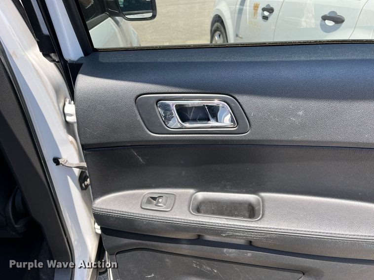 image for item LE9565 2013 Ford Explorer Police Interceptor  SUV