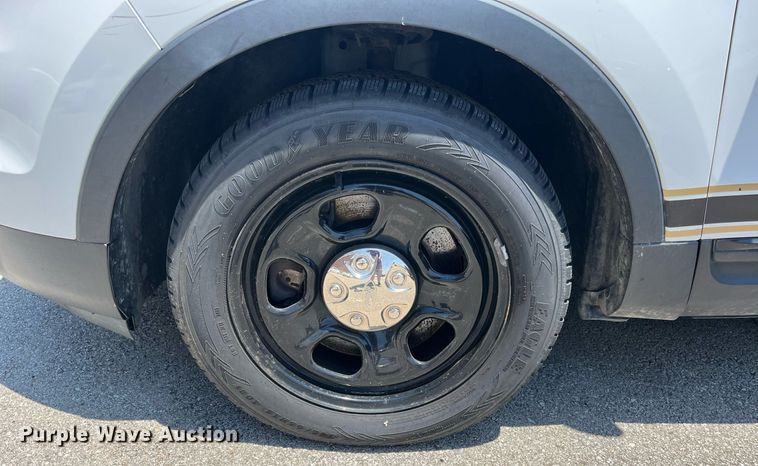 image for item LE9565 2013 Ford Explorer Police Interceptor  SUV