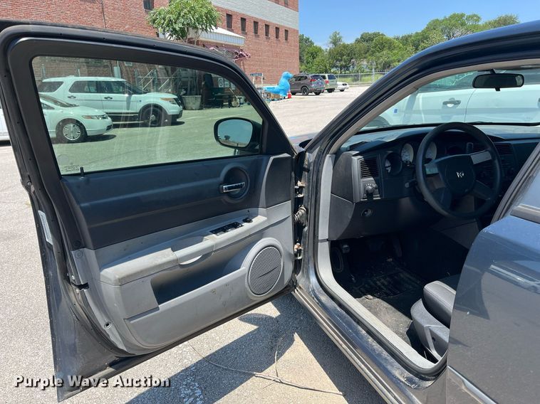 image for item LE9566 2007 Dodge Charger