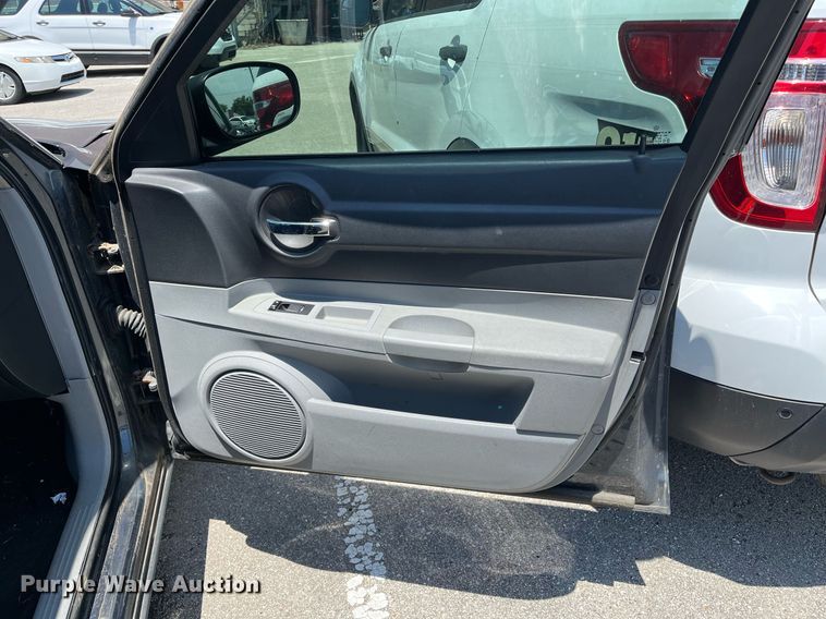 image for item LE9566 2007 Dodge Charger