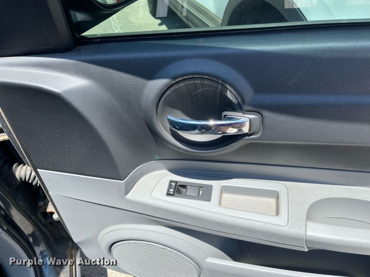 image for item LE9566 2007 Dodge Charger