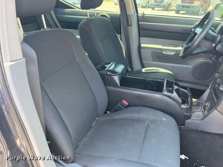 image for item LE9566 2007 Dodge Charger