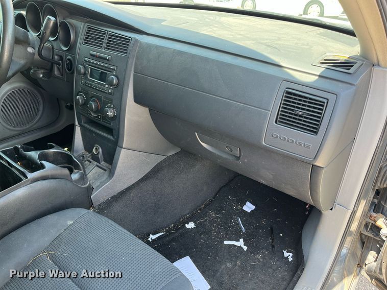 image for item LE9566 2007 Dodge Charger