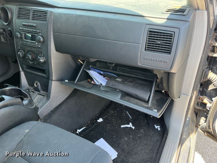 image for item LE9566 2007 Dodge Charger