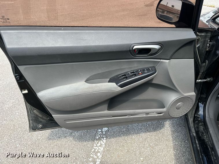 image for item LE9567 2009 Honda Civic