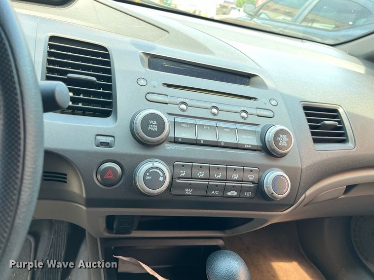 image for item LE9567 2009 Honda Civic