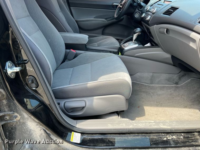 image for item LE9567 2009 Honda Civic