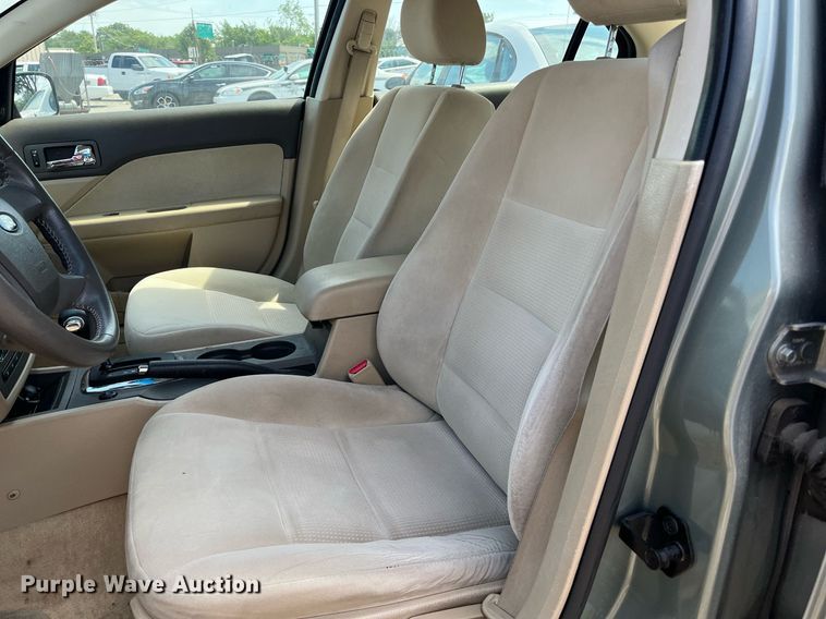 image for item LE9568 2008 Ford Fusion