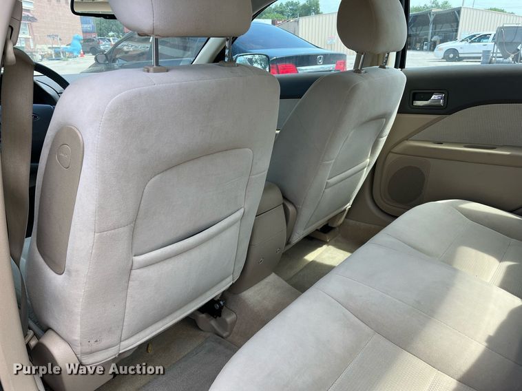 image for item LE9568 2008 Ford Fusion