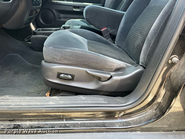 image for item LE9569 2006 Ford Taurus