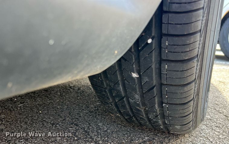 image for item LE9569 2006 Ford Taurus