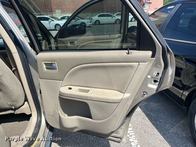 image for item LE9570 2005 Mercury Montego