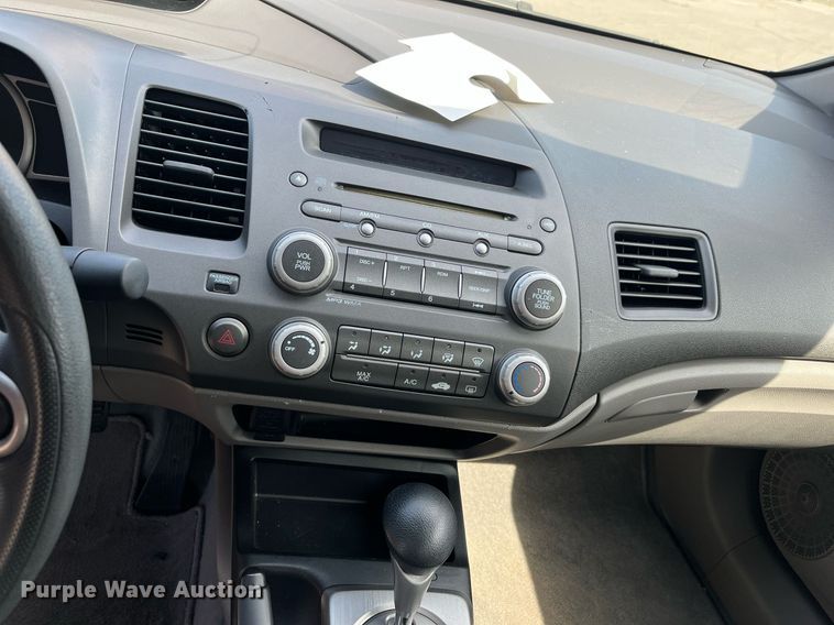 image for item LE9571 2009 Honda Civic