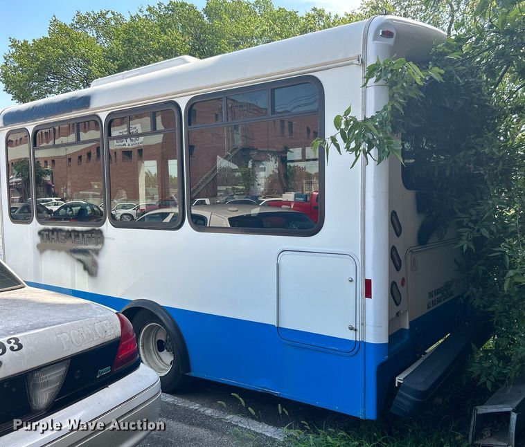 image for item LE9573 2014 Chevrolet Express