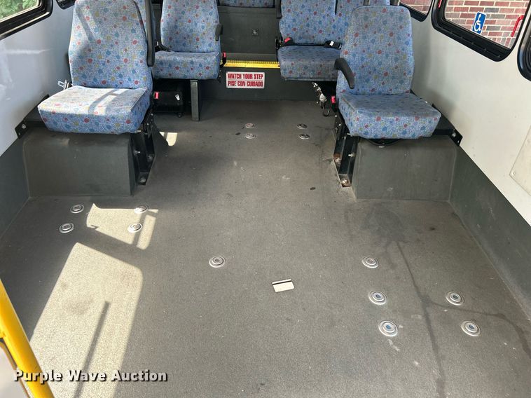 image for item LE9573 2014 Chevrolet Express