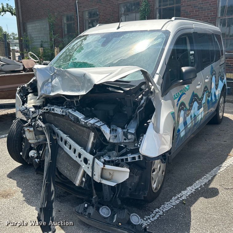 image for item LE9574 2017 Ford Transit Connect  van