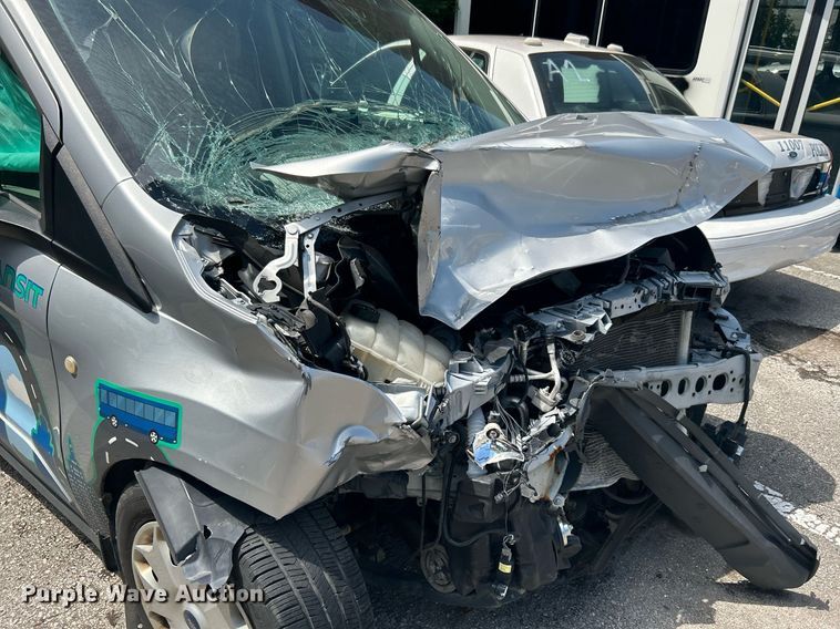 image for item LE9574 2017 Ford Transit Connect  van