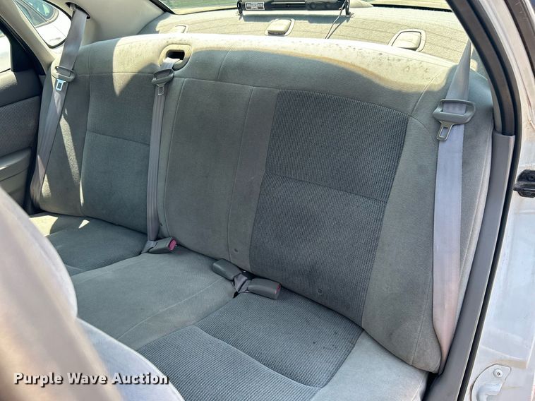 image for item LE9575 2002 Ford Taurus