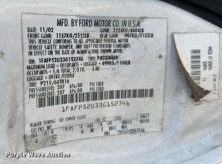 image for item LE9576 2003 Ford Taurus
