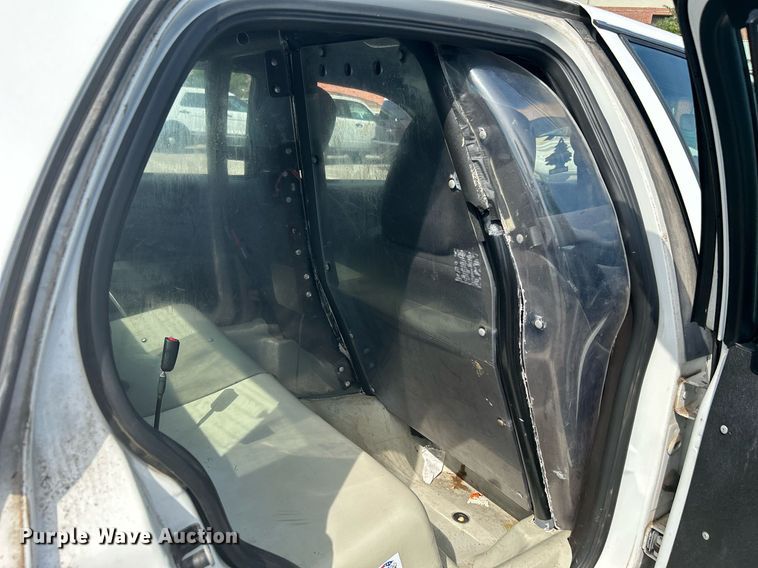 image for item LE9579 2011 Ford Crown Victoria Police Interceptor